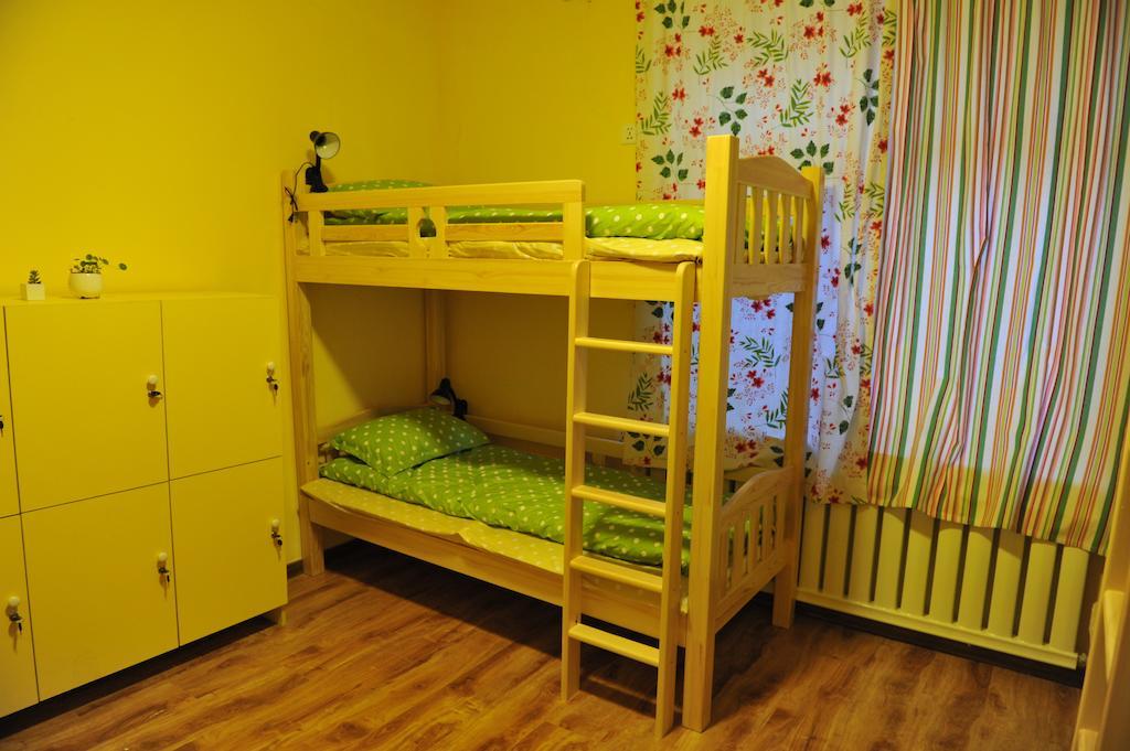 Dalian Buzz Light Year Youth Hostel Cameră foto